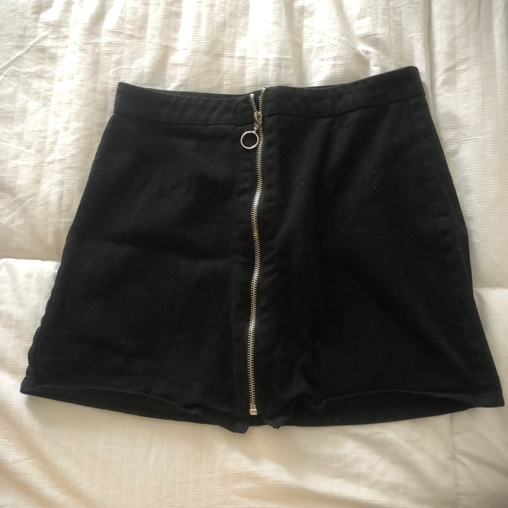 Black Zip up Mini Skirt forever 21